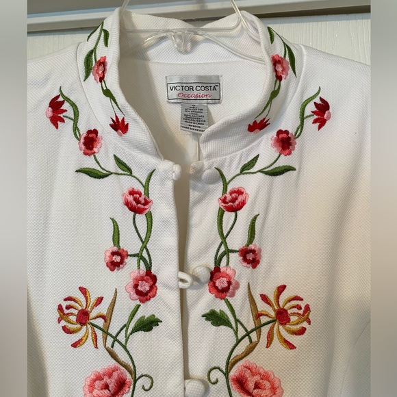 Victor Costa Collection White Embroidered Floral Duster Coat - Picture 2 of 8